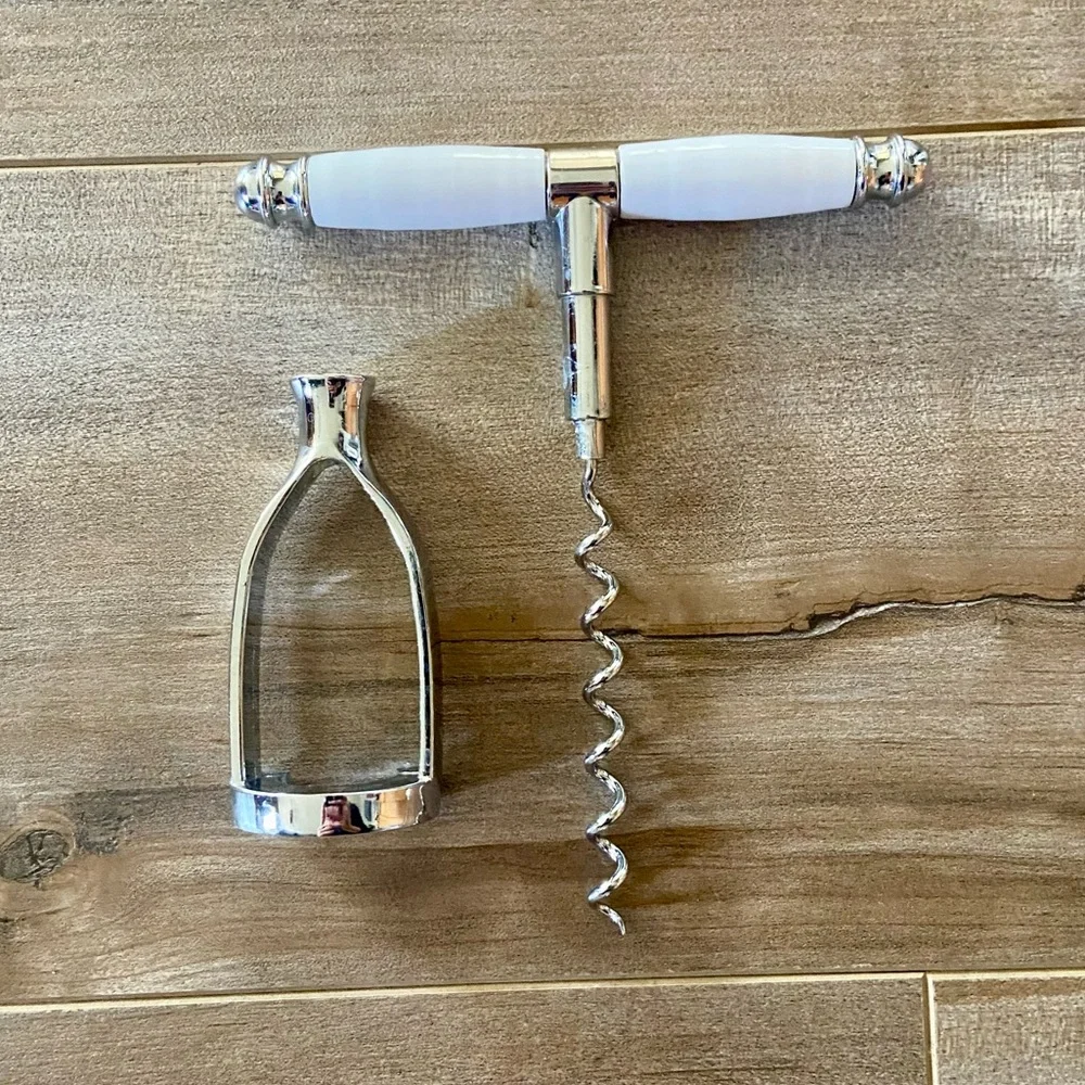 White Swirl Corkscrew